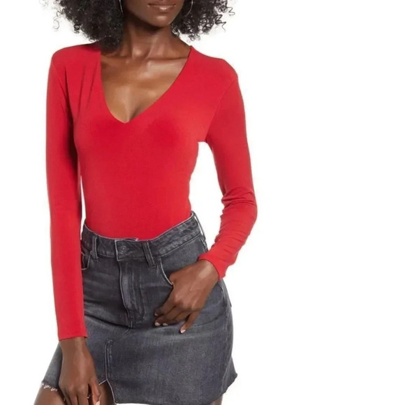 Leith Deep V-Neck Long Sleeve Bodysuit - Picture 1 of 10